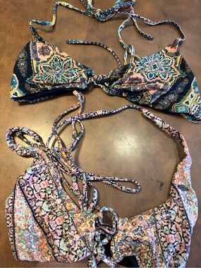O'Neill Paisley Print Bikini Tops (2)